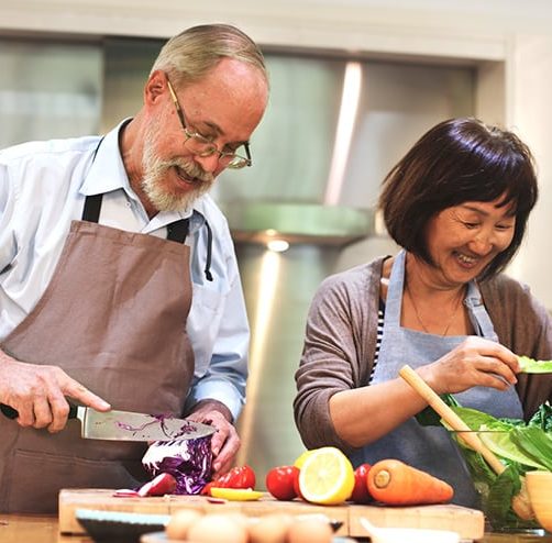 CẨM NANG DINH DƯỠNG CHO NGƯỜI CAO TUỔI CẨM NANG DINH DƯỠNG CHO NGƯỜI CAO TUỔI