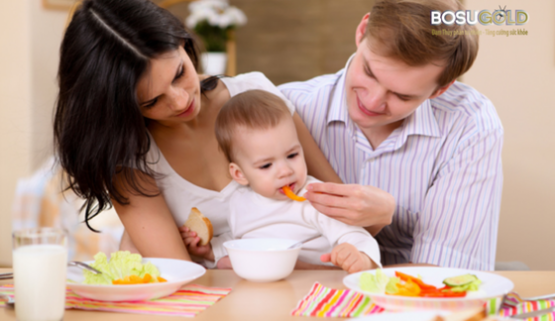 Chế độ ăn hợp lý với tỷ lệ thích hợp và kích thích trẻ ăn ngon miệng